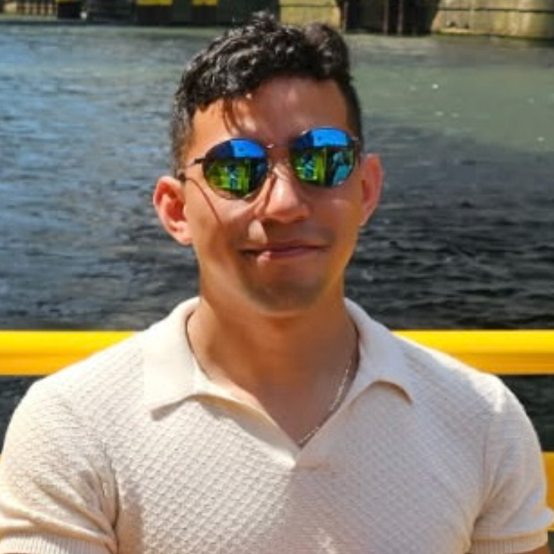 Eduardo Martinez